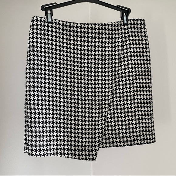 H&M houndstooth skirt - Picture 9 of 12